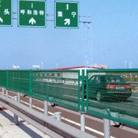 供應(yīng)護(hù)欄網(wǎng)   圍網(wǎng)  隔離柵